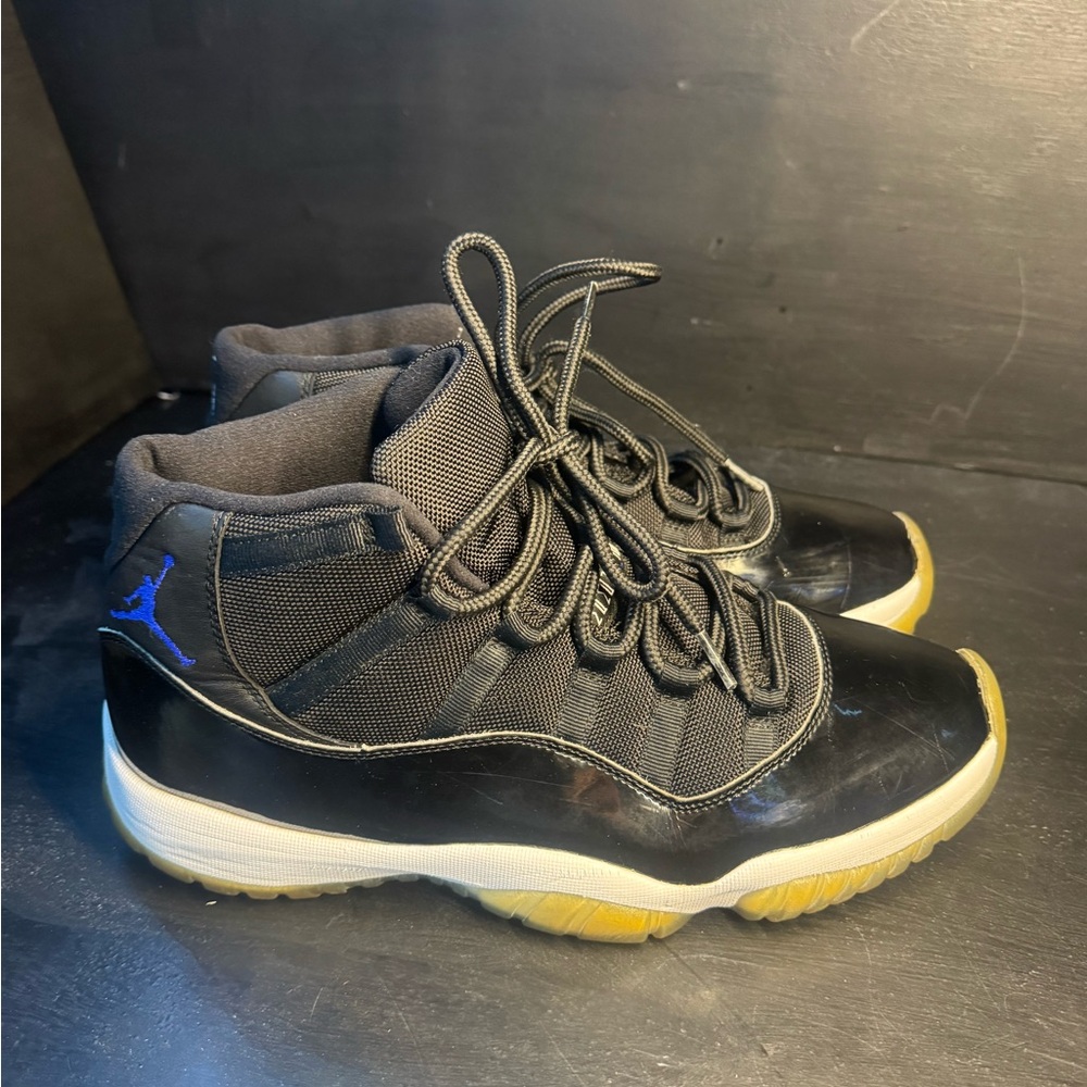 Jordan 11 Black and Gold Men's Sneakers